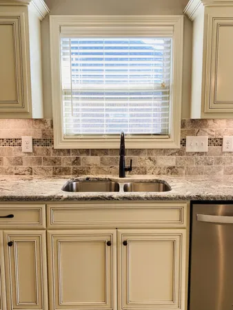 $2,395 | 817 Ella Lane, Clarksville, TN 37043