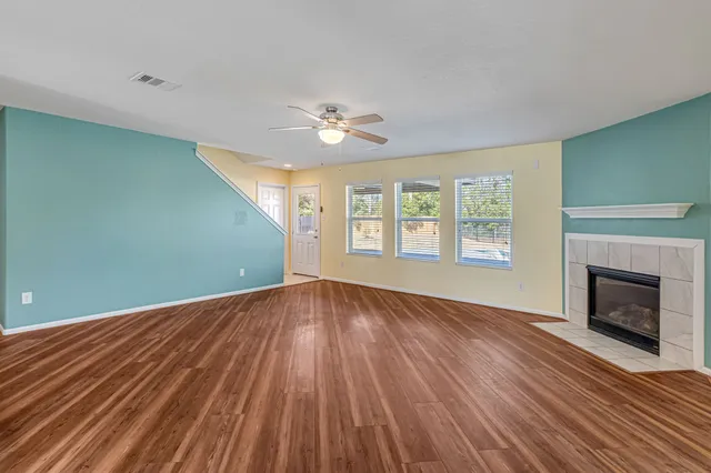 $3,000 | 16707 Lark Bunting Lane, Conroe, TX 77385