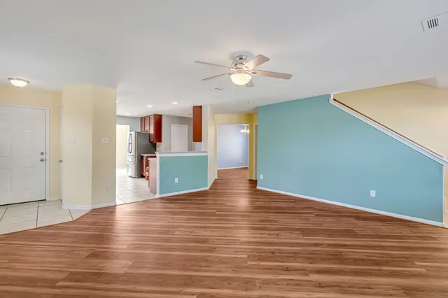 $3,000 | 16707 Lark Bunting Lane, Conroe, TX 77385