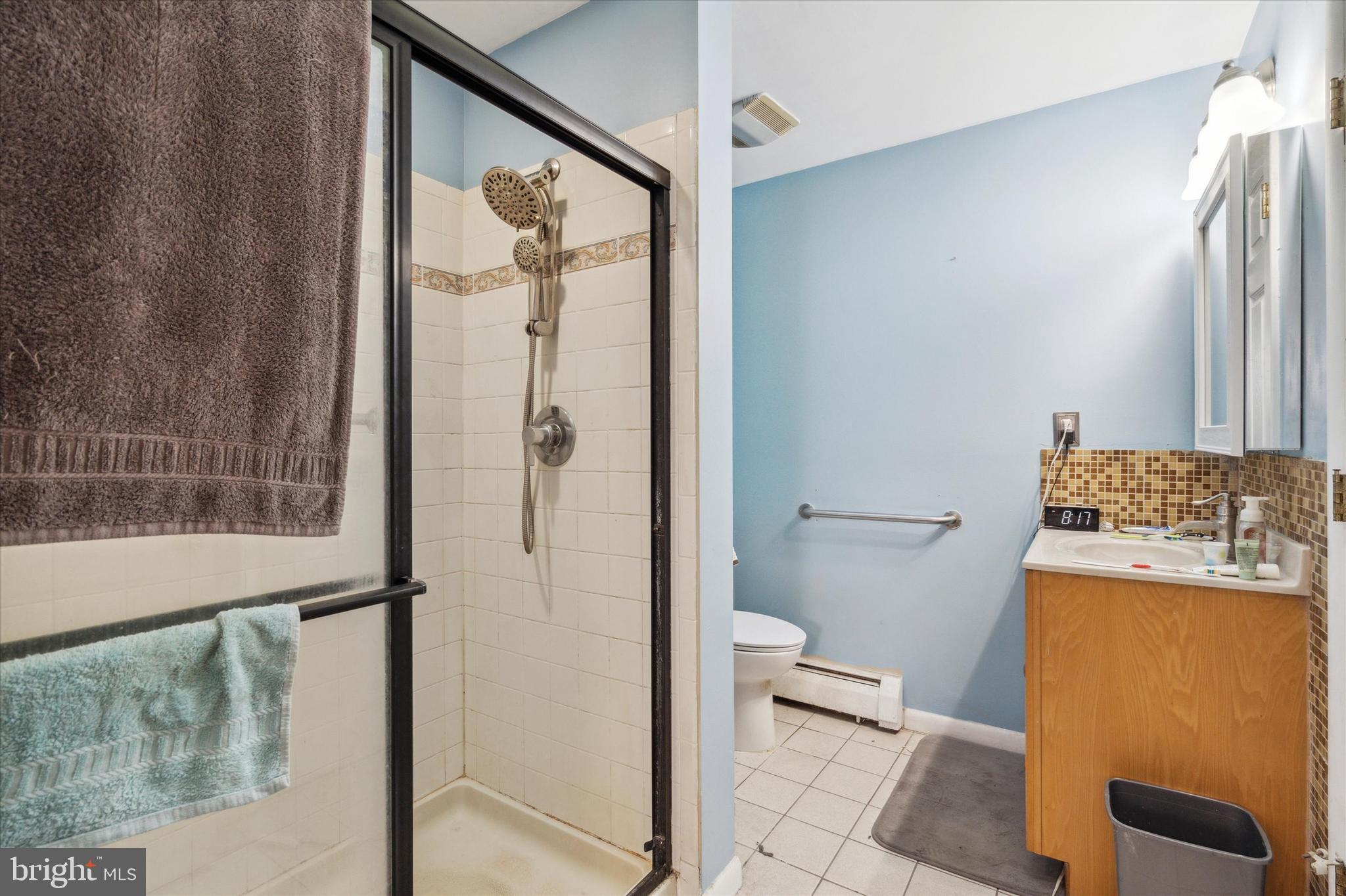 50 Incurve Road Levittown, PA 19057 - Photo 15 of 35 Gallery Image 15