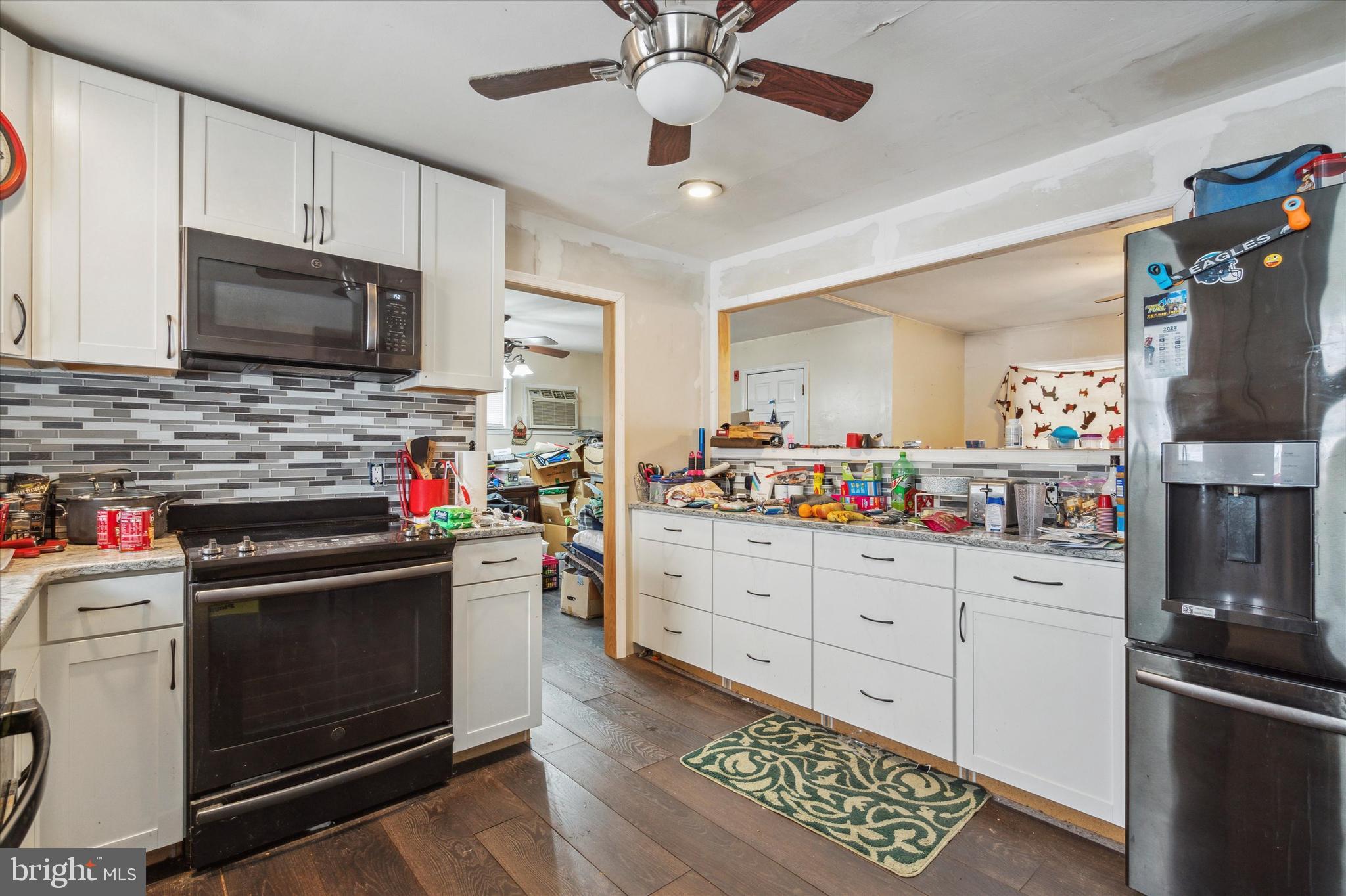 50 Incurve Road Levittown, PA 19057 - Photo 3 of 35 Gallery Image 3