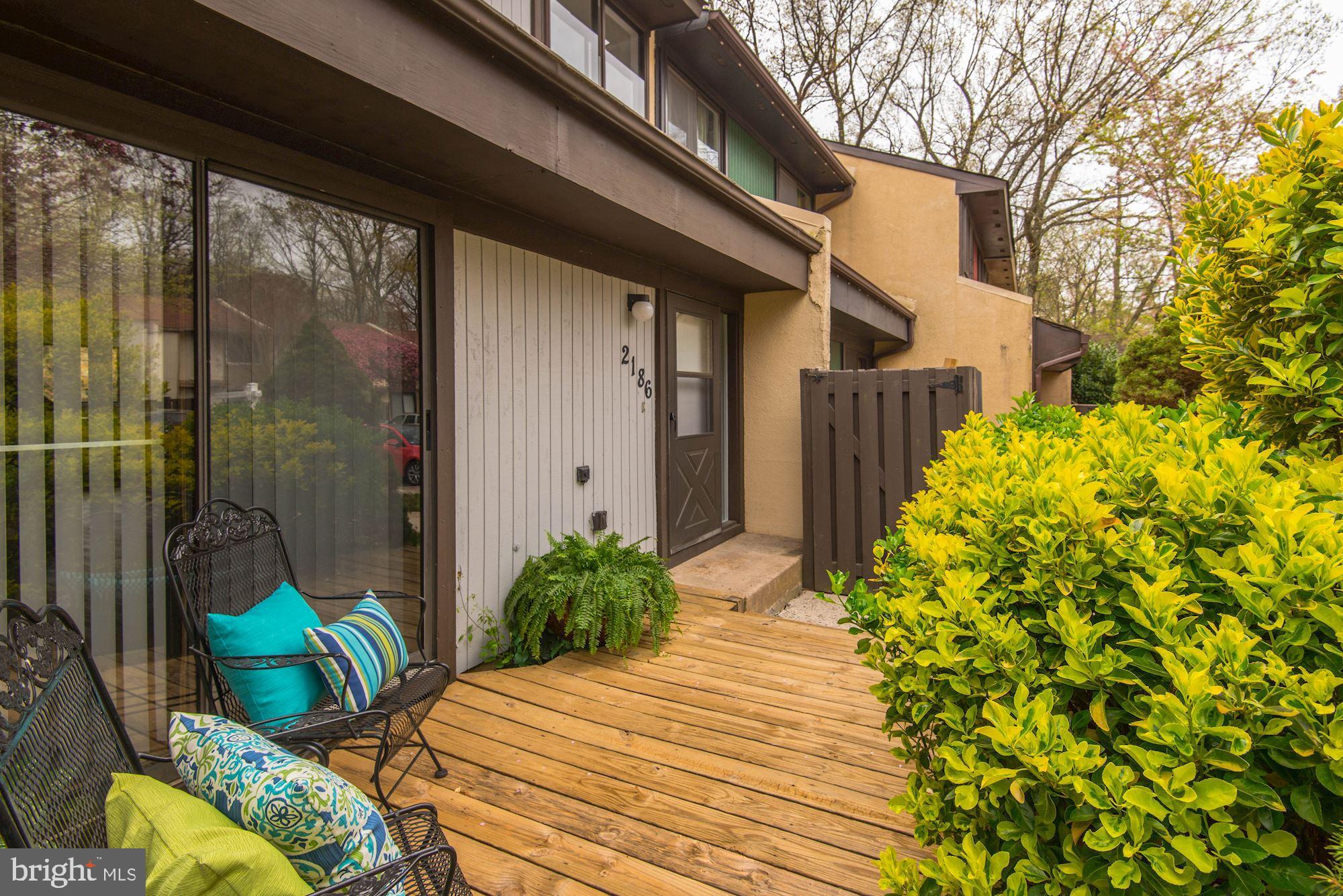 2186 Cartwright Place Reston, VA 20191 - Photo 2 of 33 Front porch surrounded by mature plantings