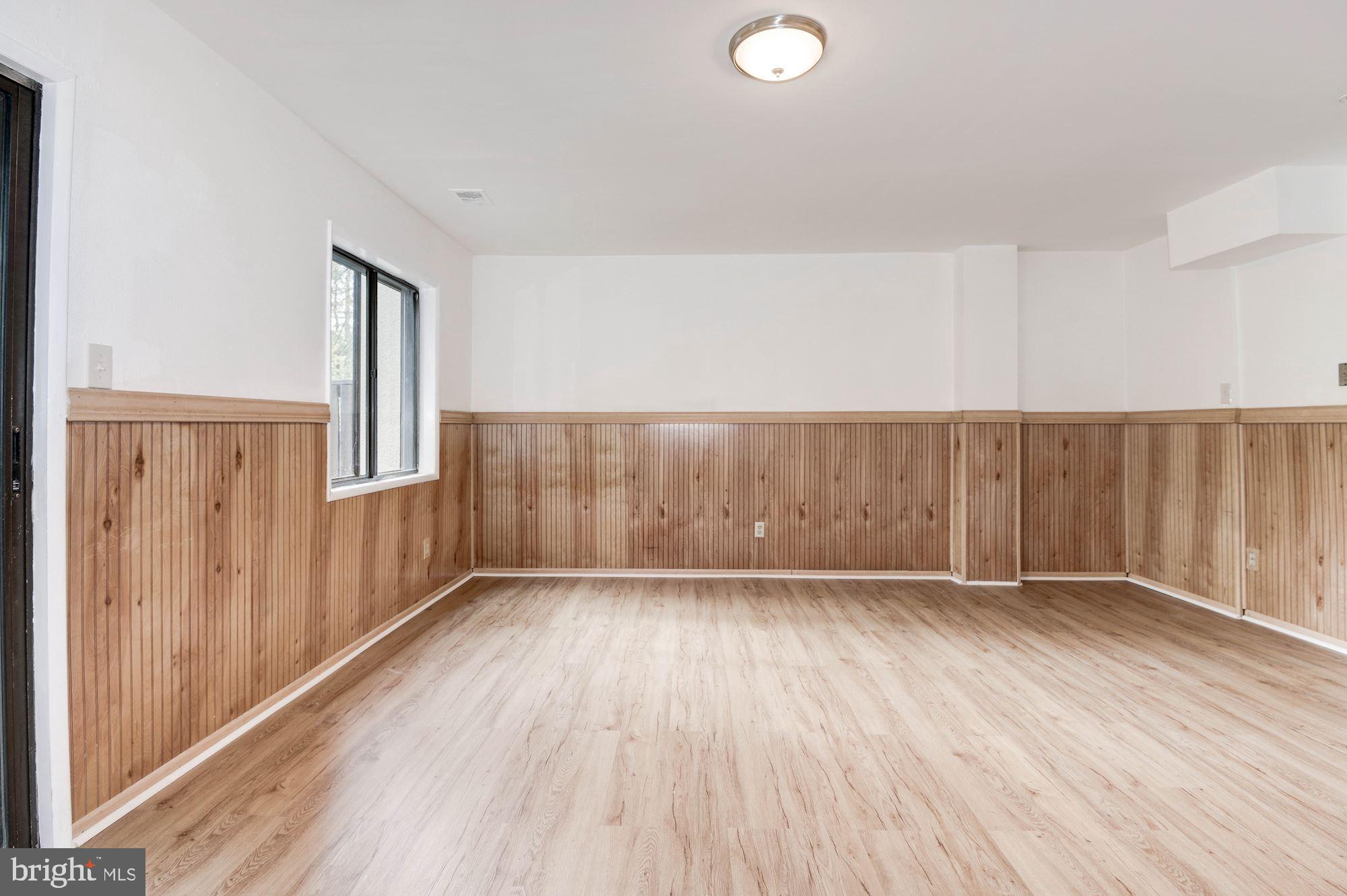 2186 Cartwright Place Reston, VA 20191 - Photo 25 of 33 There is also room to add another room
