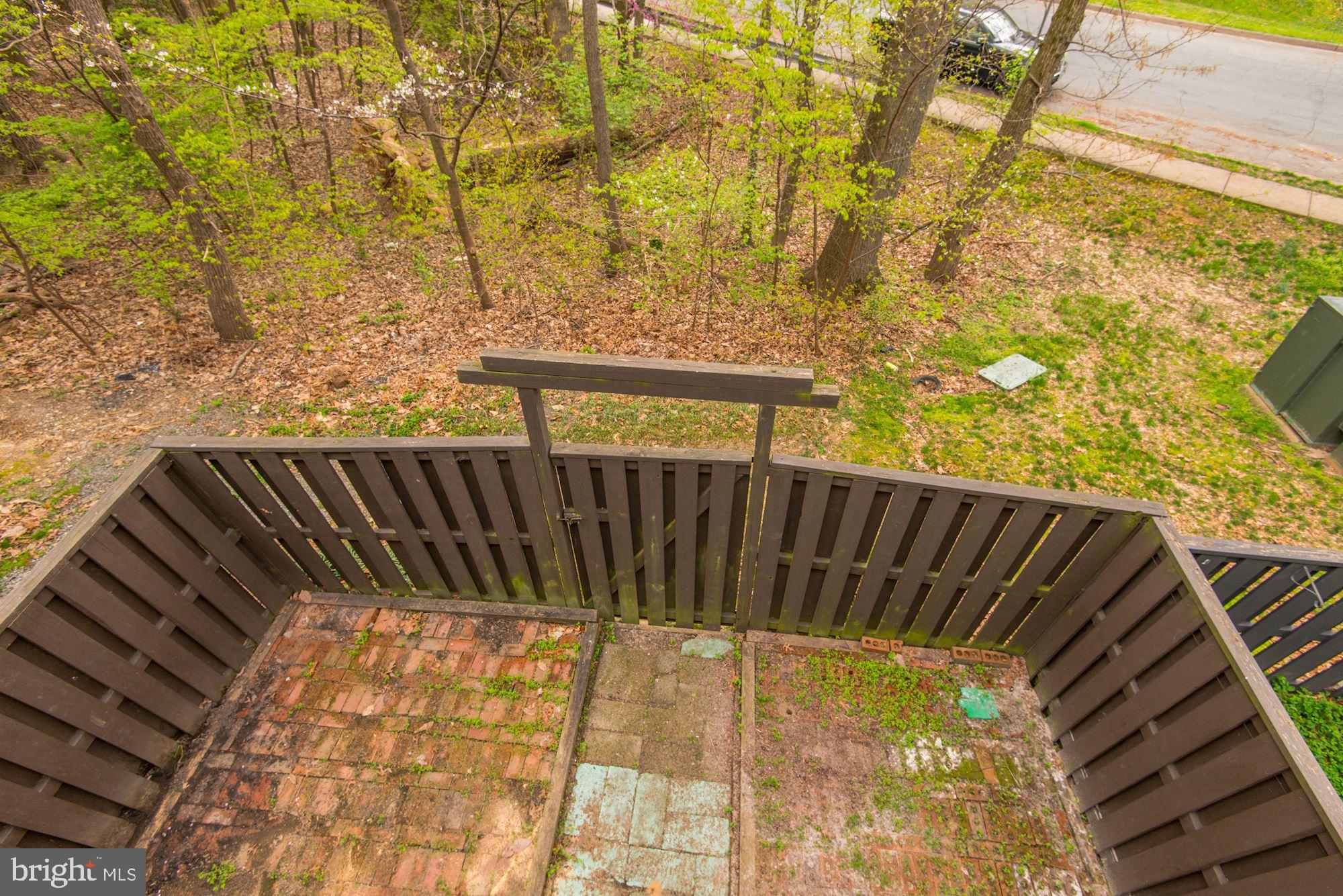 2186 Cartwright Place Reston, VA 20191 - Photo 31 of 33 Fully fence for the dogs