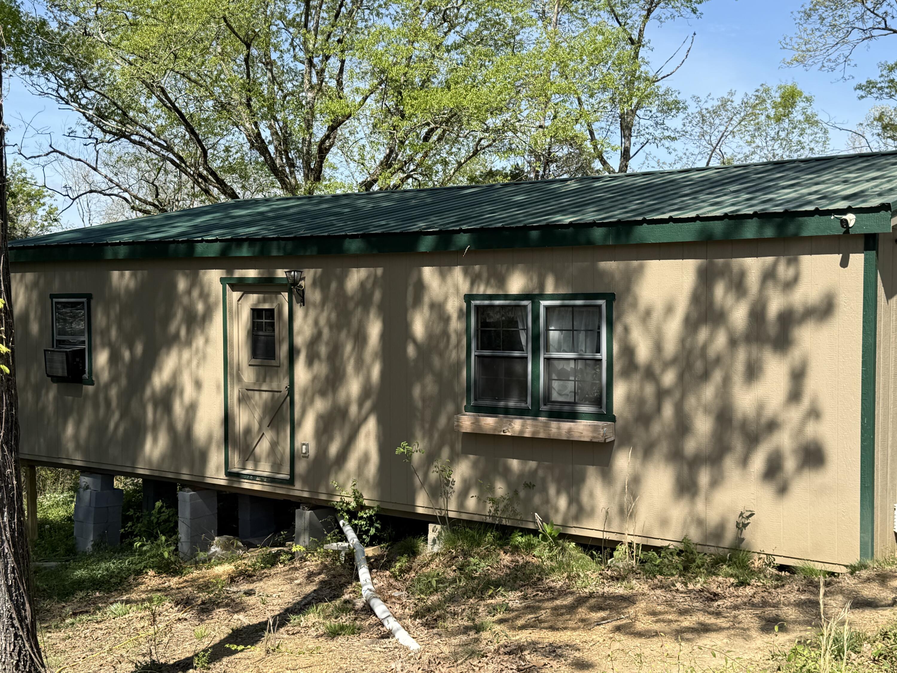 250 Cunningham Drive Decatur, TN 37322 - Photo 2 of 5 IMG_0587