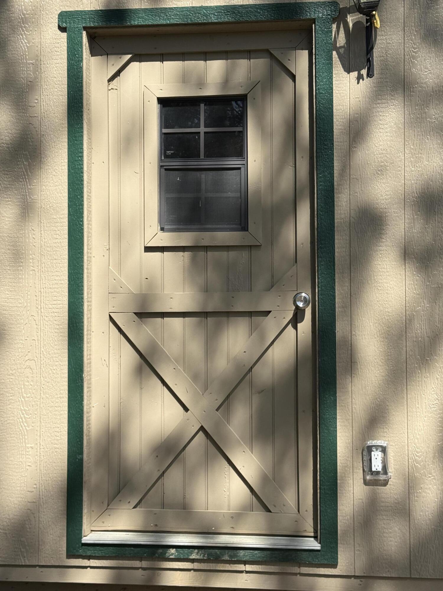 250 Cunningham Drive Decatur, TN 37322 - Photo 3 of 5 IMG_0589