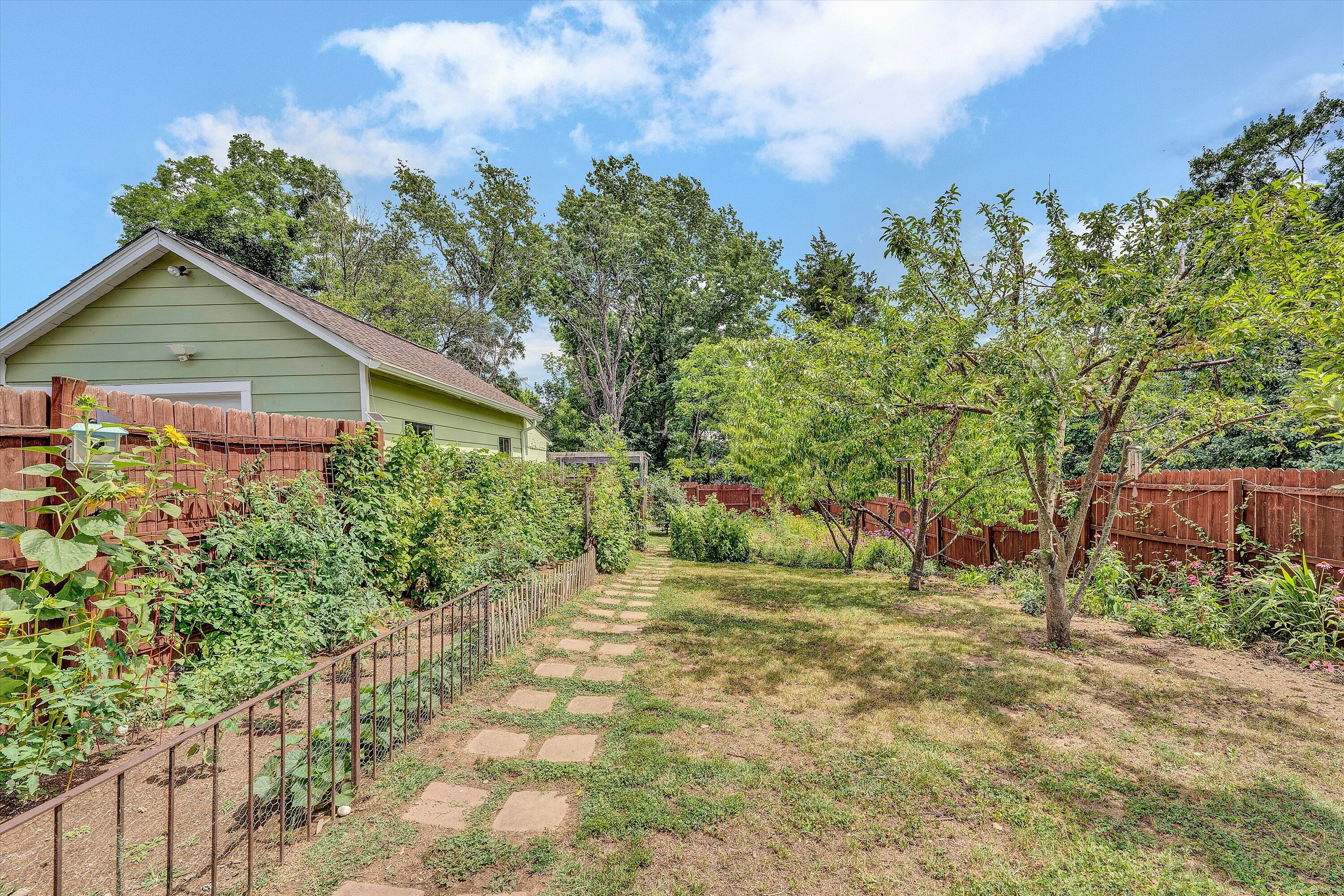 2416 Lofton Road Southwest Roanoke, VA 24015 - Photo 38 of 54 43-DSC06715