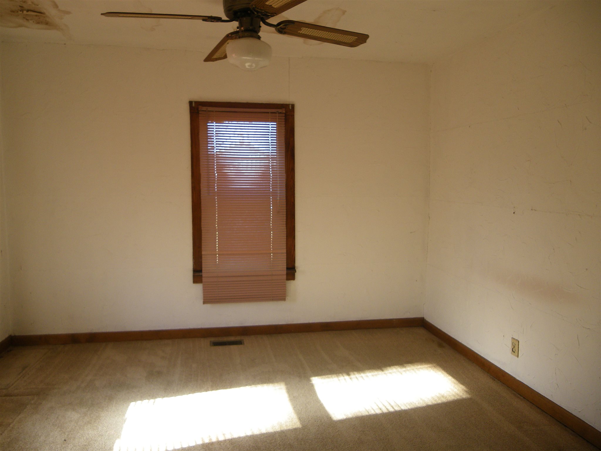 8204 Spry Road Evansville, IN 47715 - Photo 6 of 6 Gallery Image 6