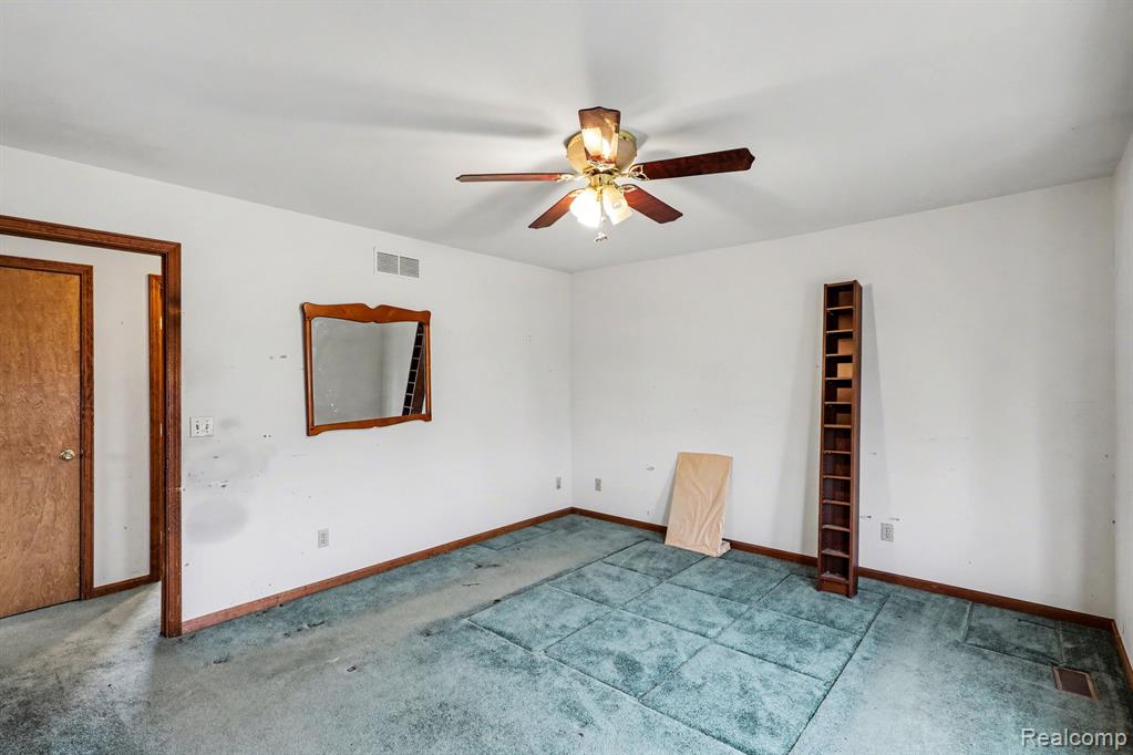 3932 Thomas Road Oxford, MI 48371 - Photo 14 of 30 Gallery Image 14