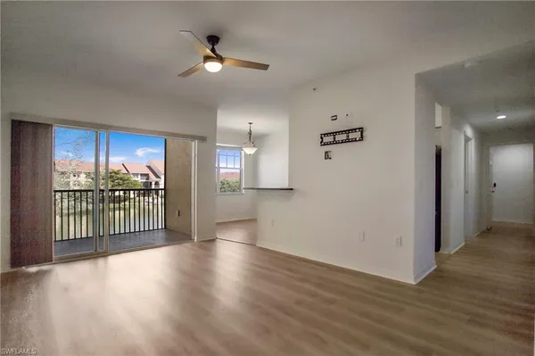 $2,100 | 7925 Preserve Circle, Unit 326, Naples, FL 34119