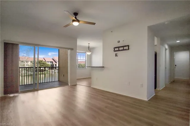 $2,200 | 7925 Preserve Circle, Unit 326, Naples, FL 34119