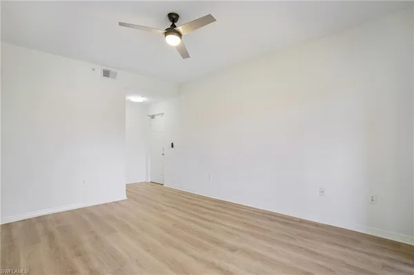 $2,100 | 7925 Preserve Circle, Unit 326, Naples, FL 34119