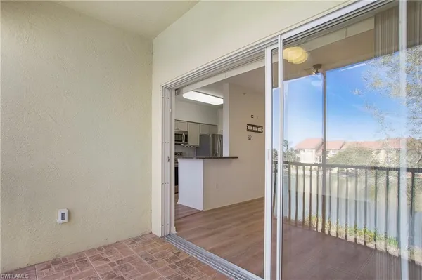 $2,100 | 7925 Preserve Circle, Unit 326, Naples, FL 34119