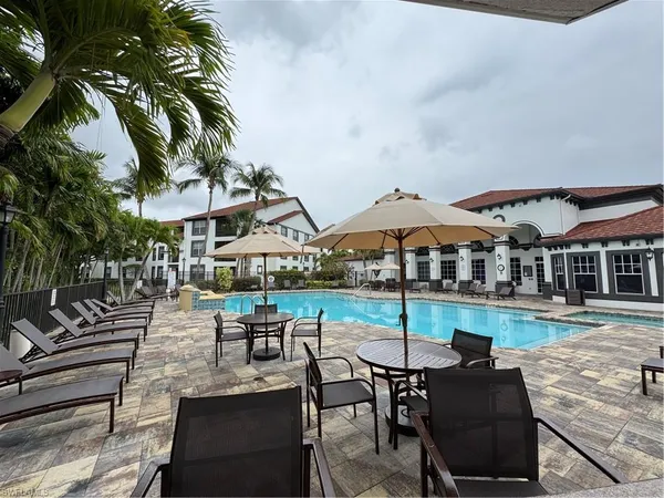 $2,100 | 7925 Preserve Circle, Unit 326, Naples, FL 34119