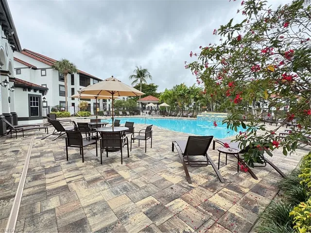 $2,200 | 7925 Preserve Circle, Unit 326, Naples, FL 34119