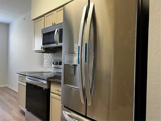 $2,200 | 7925 Preserve Circle, Unit 326, Naples, FL 34119