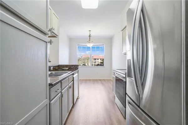 $2,100 | 7925 Preserve Circle, Unit 326, Naples, FL 34119