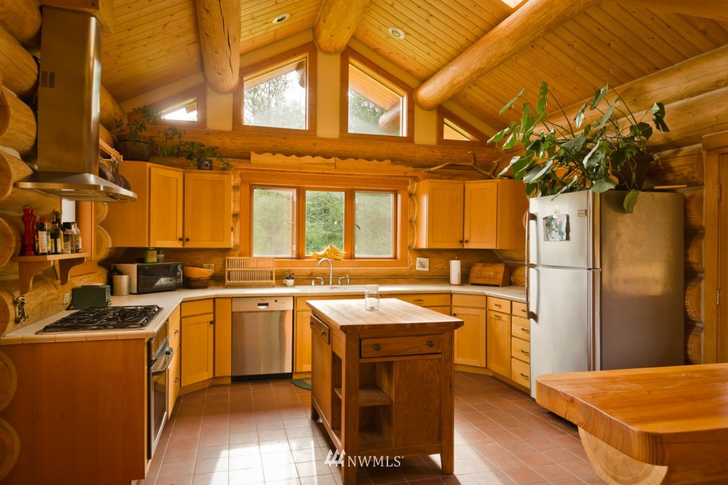 5832 Noon Road Bellingham, WA 98226 - Photo 13 of 25