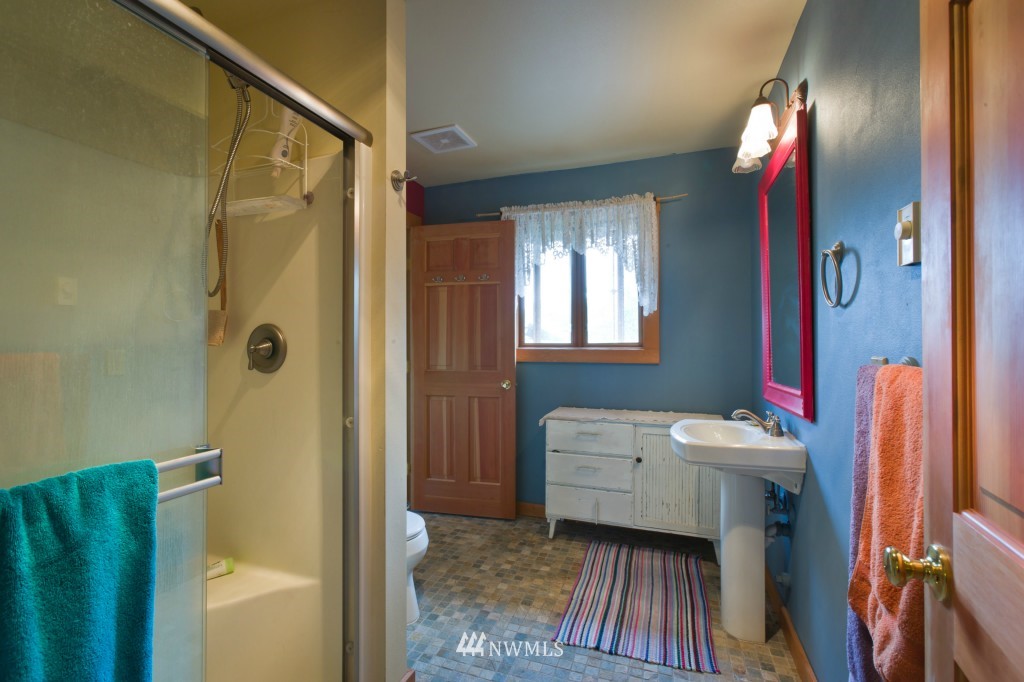 5832 Noon Road Bellingham, WA 98226 - Photo 19 of 25