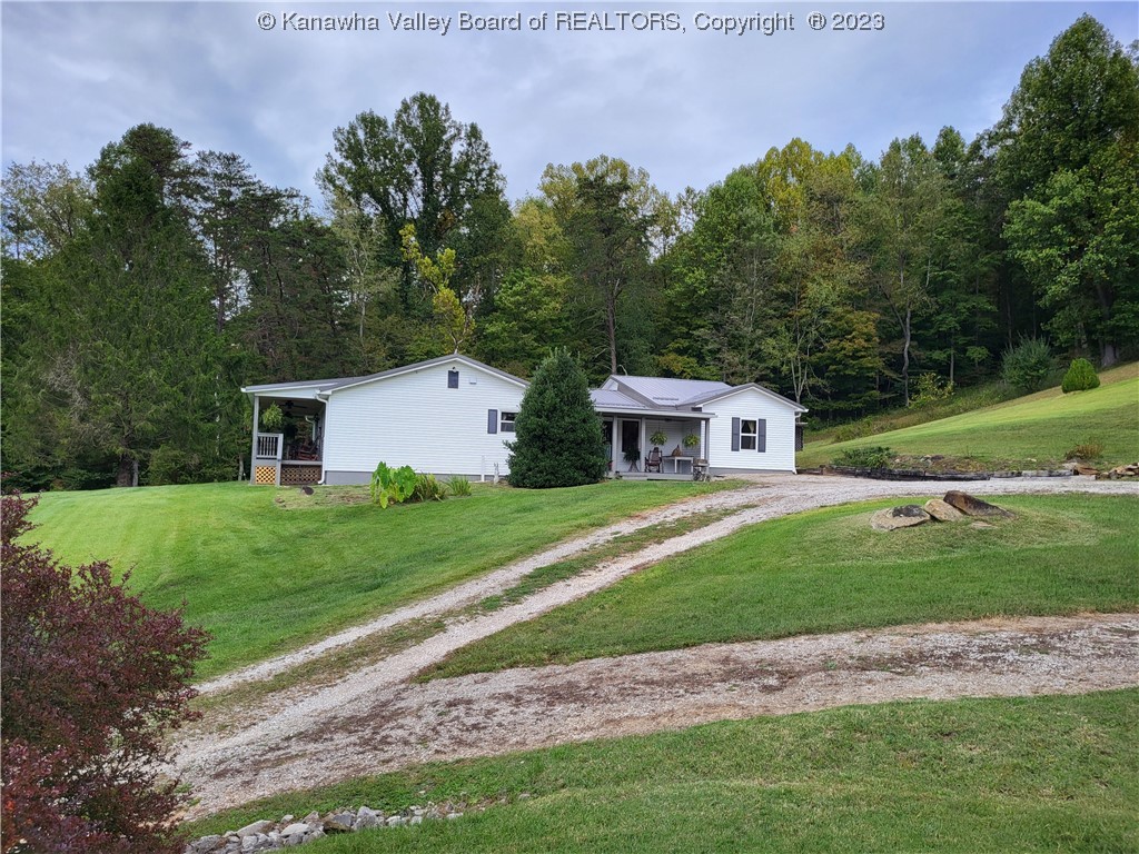 299 Lanham Road Poca, WV 25159 - Photo 33 of 34 Gallery Image 33