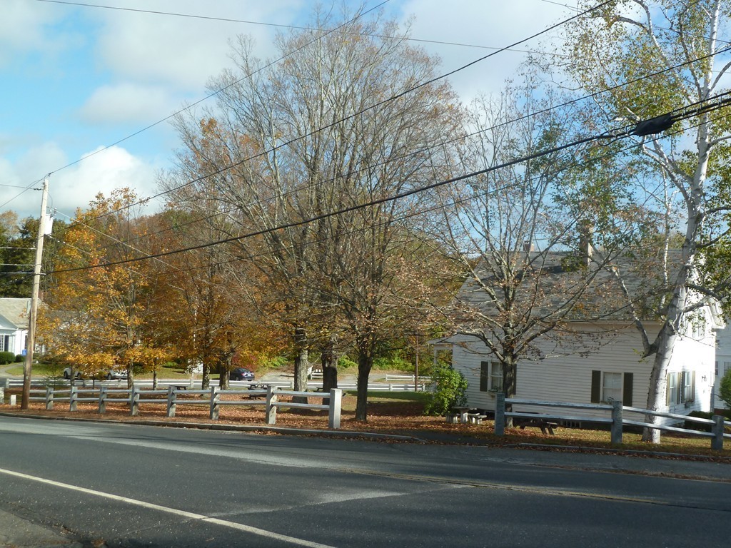 11 Orange Road Warwick, MA 01378 - Photo 9 of 30