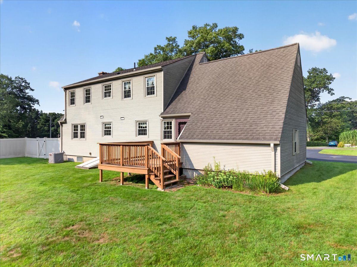 195 Wagher Road Thompson, CT 06255 - Photo 5 of 28 Gallery Image 5