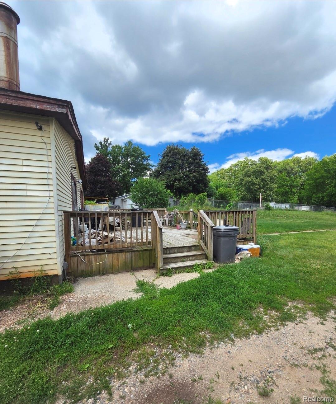 4733 Jamm Road Lake Orion, MI 48359 - Photo 5 of 32 Screenshot_20260622_111218_Gallery.jpg