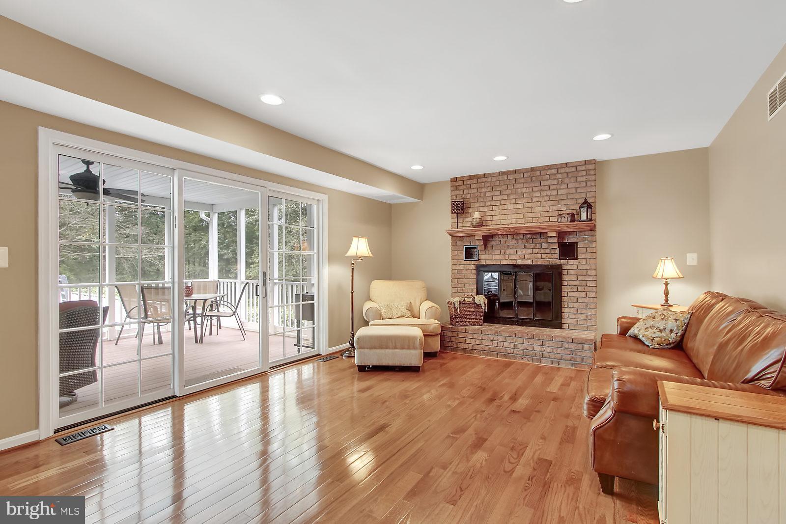 3426 Nottingham Road Westminster, MD 21157 - Photo 4 of 44 Family