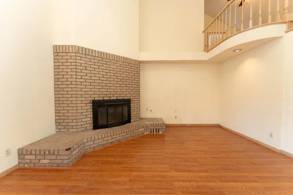 $625,000 | 3714 West Woodside Avenue, Visalia, CA 93291