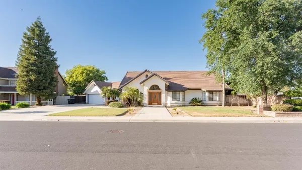 $625,000 | 3714 West Woodside Avenue, Visalia, CA 93291