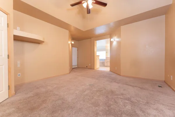 $625,000 | 3714 West Woodside Avenue, Visalia, CA 93291