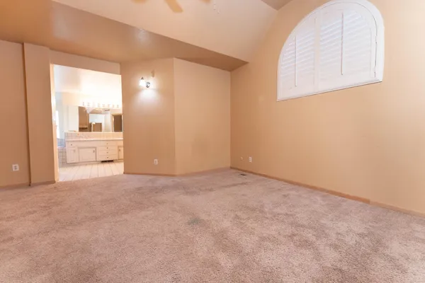 $625,000 | 3714 West Woodside Avenue, Visalia, CA 93291