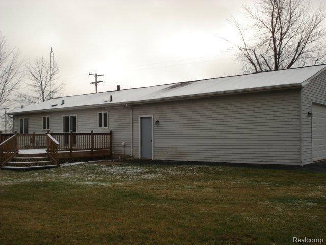 5740 Genesee Road Lapeer, MI 48446 - Photo 2 of 9 2.jpg