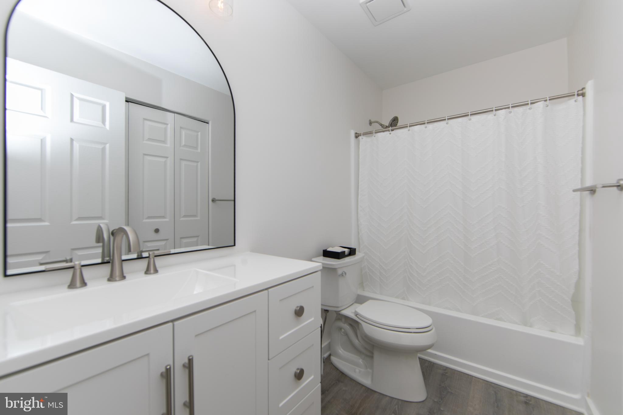 306 Tavistock Road Cherry Hill, NJ 08034 - Photo 25 of 33 Updated hall bathroom with new vanity