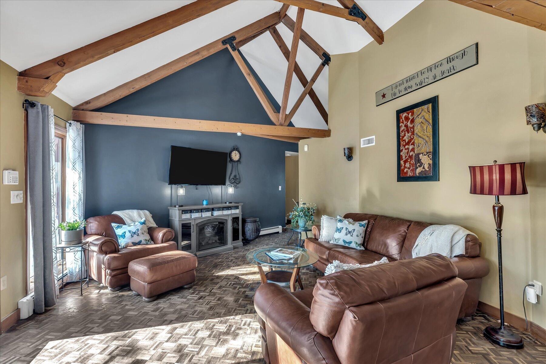 9 Lan Road Sandwich, MA 02563 - Photo 3 of 36 28-Y1A2691