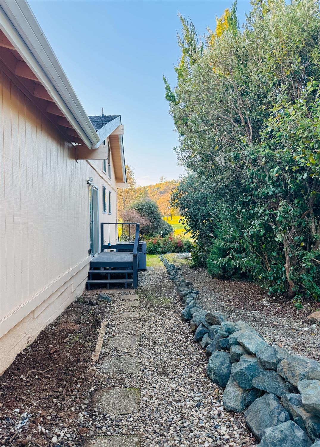 18854 Chickadee Court Penn Valley, CA 95946 - Photo 37 of 42