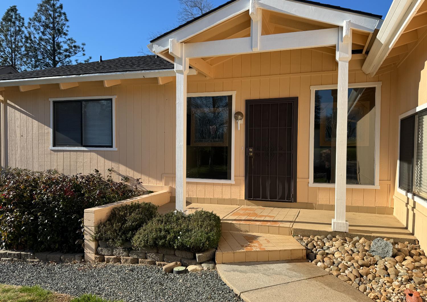 18854 Chickadee Court Penn Valley, CA 95946 - Photo 4 of 42