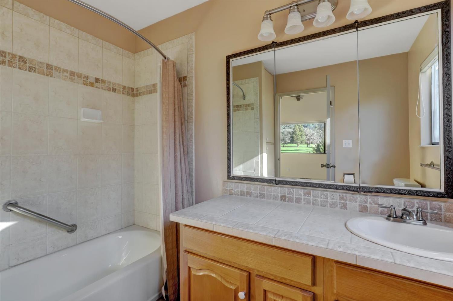 18854 Chickadee Court Penn Valley, CA 95946 - Photo 42 of 97