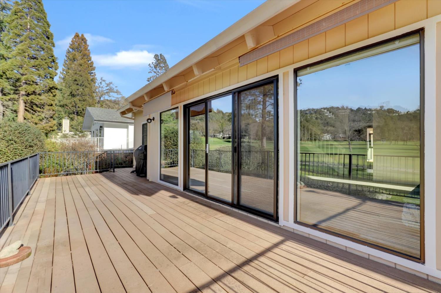 18854 Chickadee Court Penn Valley, CA 95946 - Photo 53 of 97