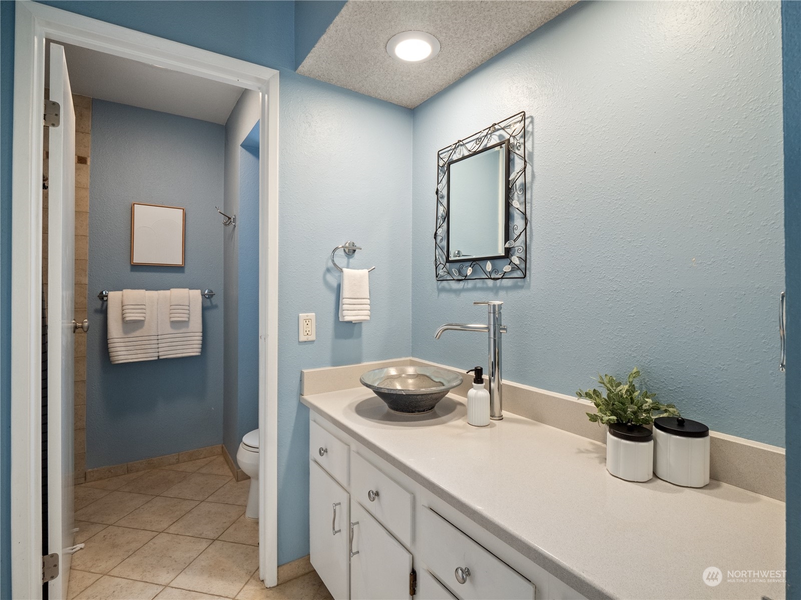 12018 Northeast 161st Street Bothell, WA 98011 - Photo 21 of 37 Gallery Image 21
