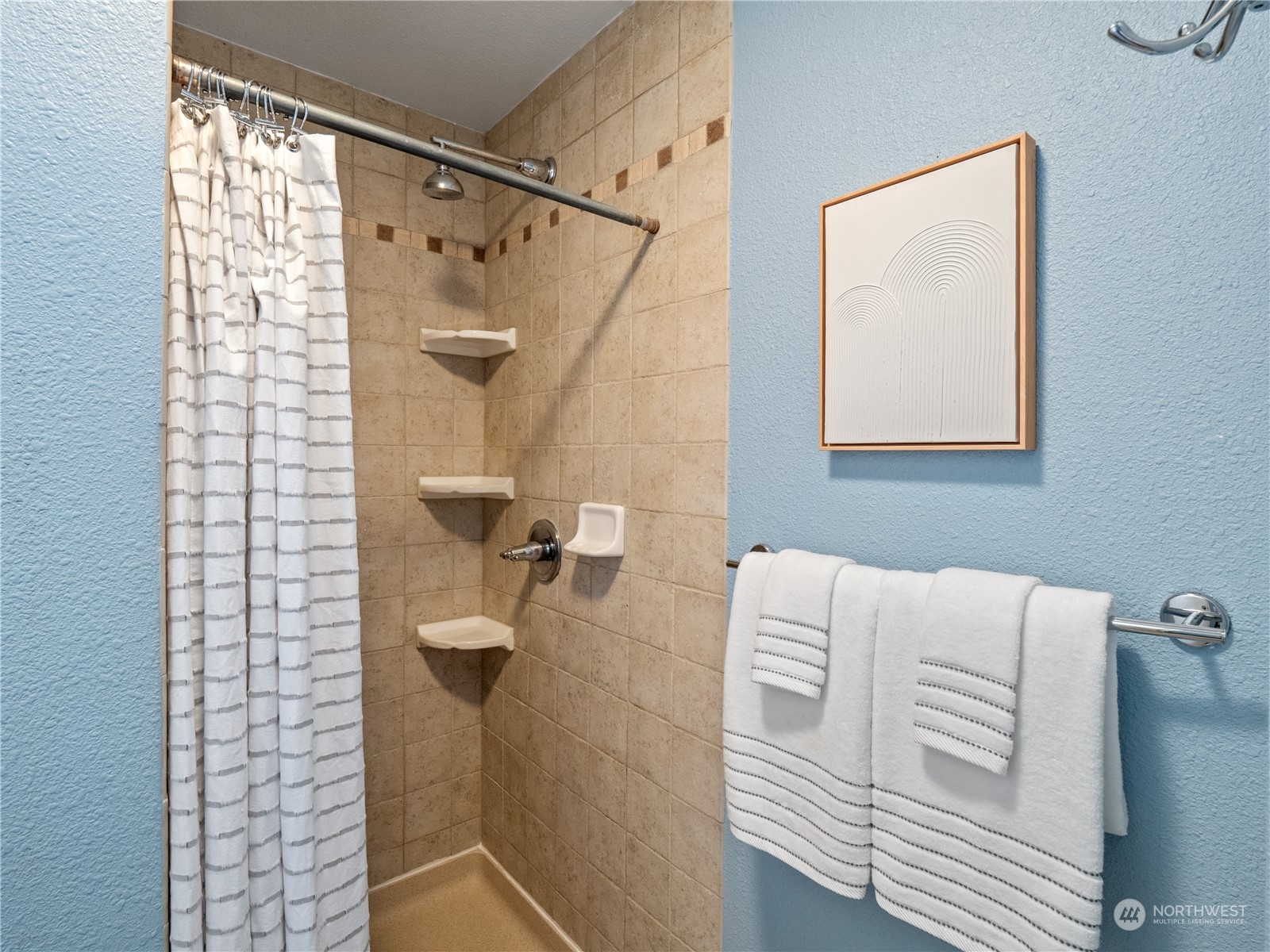 12018 Northeast 161st Street Bothell, WA 98011 - Photo 22 of 37 Gallery Image 22