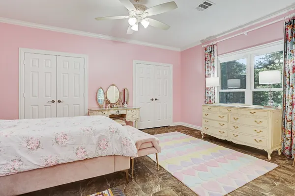 $7,300 | 2629 University Boulevard, West University Place, TX 77005