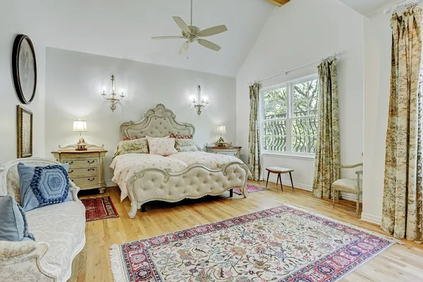 $7,300 | 2629 University Boulevard, West University Place, TX 77005