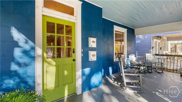 $735,000 | 534 East Waldburg Street, Savannah, GA 31401