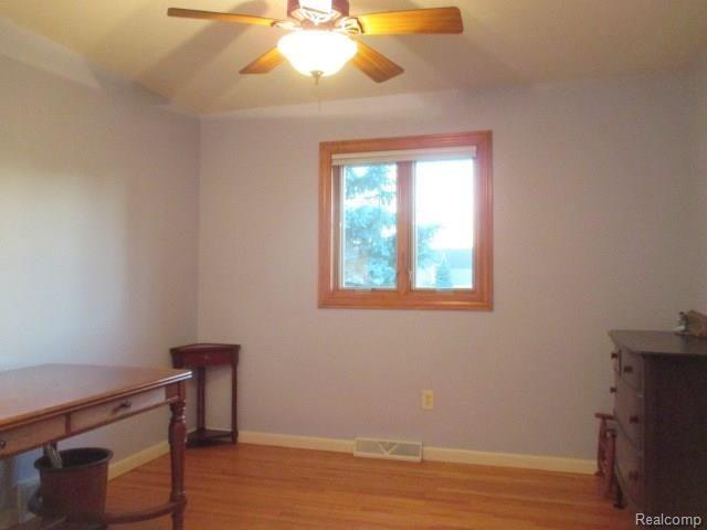 3212 Post Road Newport, MI 48166 - Photo 22 of 29 12.JPG