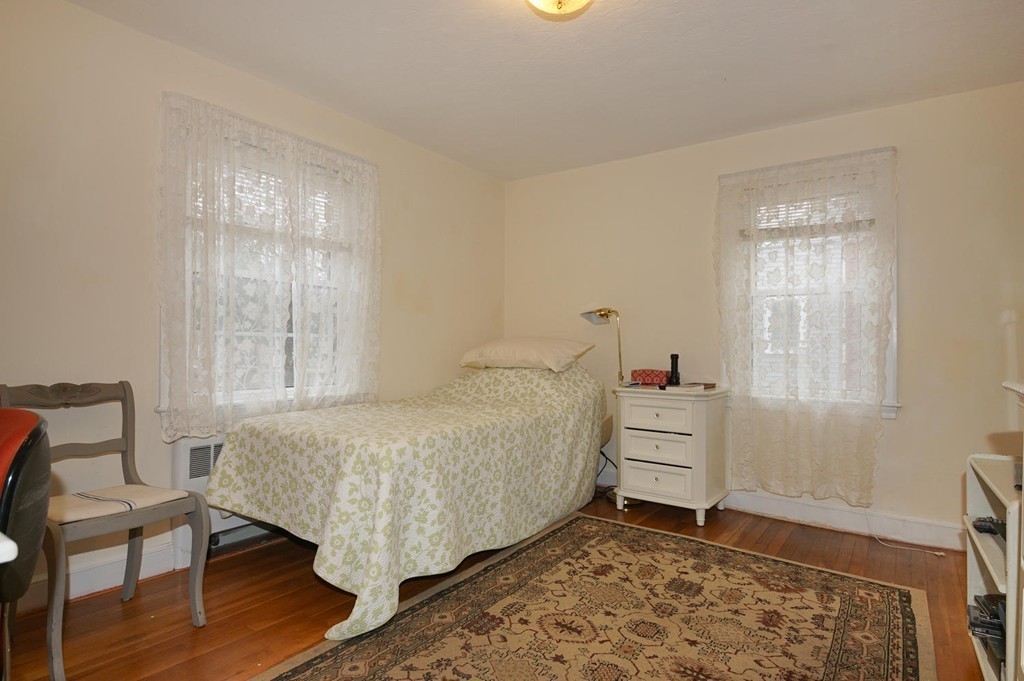 83 Craftsland Road Brookline, MA 02467 - Photo 20 of 30 Gallery Image 20