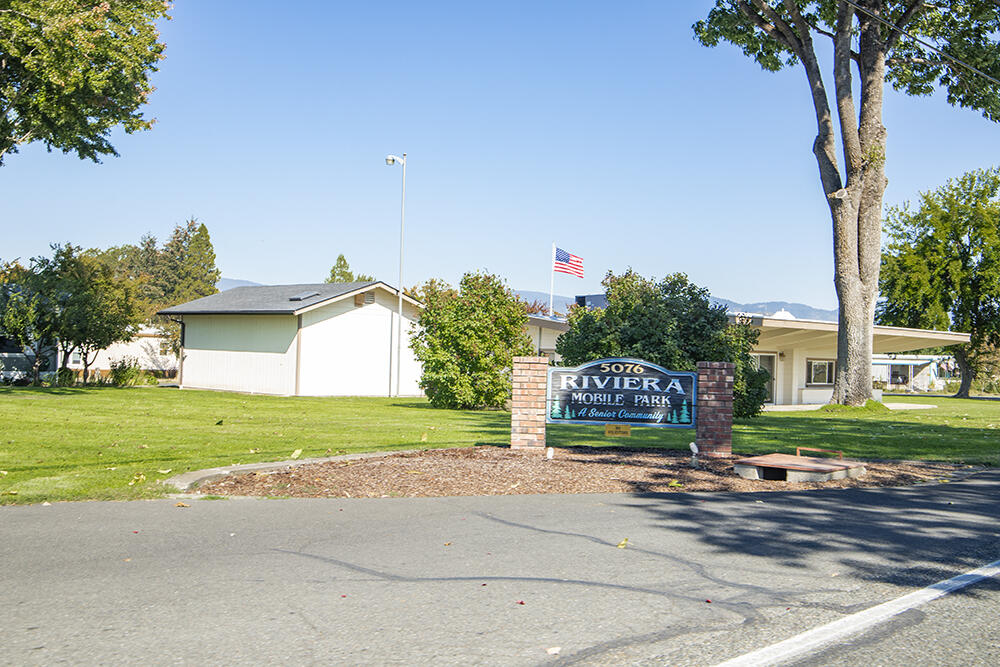 5076 Leonard Road, Unit 105 Grants Pass, OR 97527 - Photo 46 of 50 45