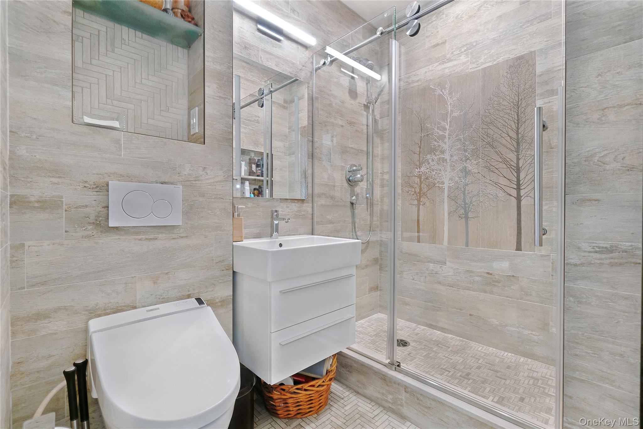 310 East 46th Street, Unit PHT Manhattan, NY 10017 - Photo 12 of 18