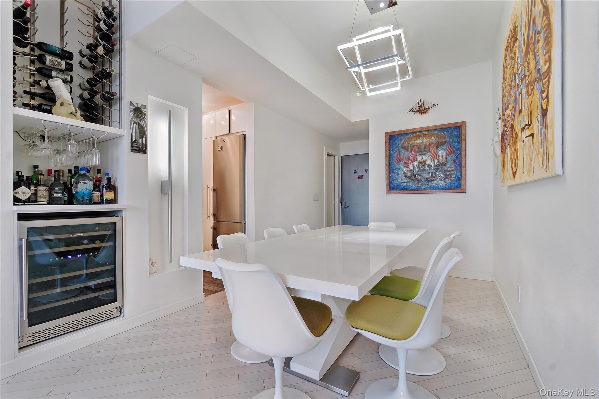 310 East 46th Street, Unit PHT Manhattan, NY 10017 - Photo 4 of 18