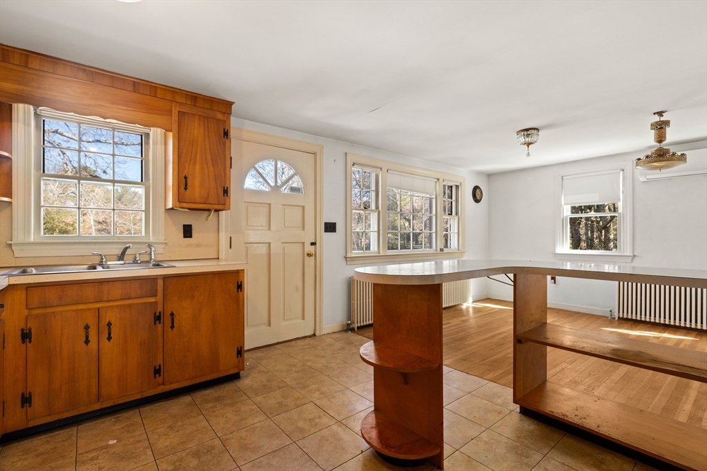 290 Main Street Mashpee, MA 02649 - Photo 13 of 28